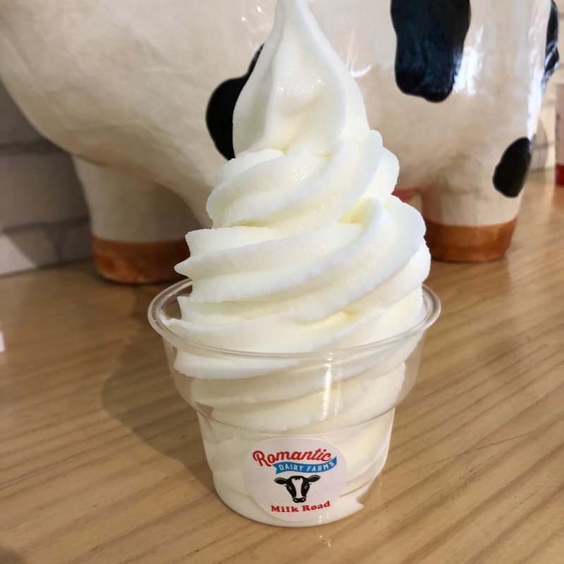 ヨーグルトソフトクリーム(Milk Roadミルクロード)