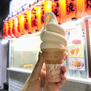 バニラソフトクリームS(銀座 たい焼き 櫻家 中目黒店)