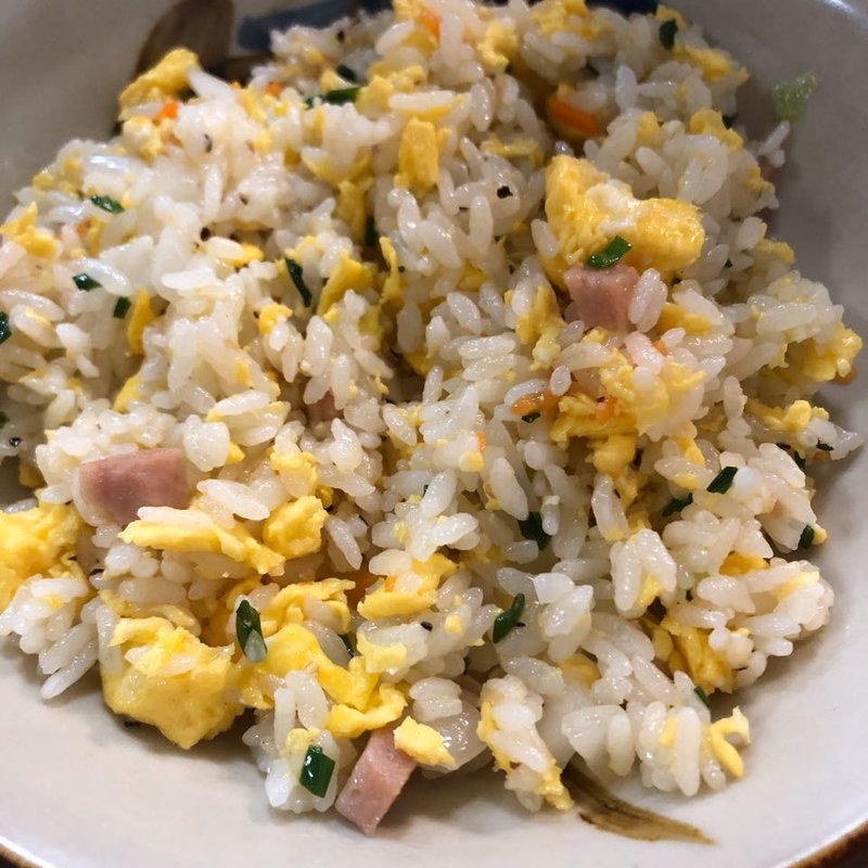 ヤキメシ(花笠食堂 （はながさしょくどう）)