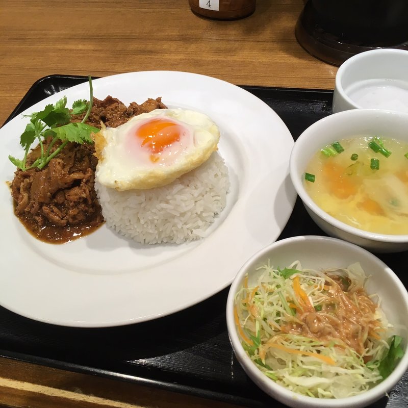 豚肉のバンコクソース炒め(バンコクススパイス 新宿)