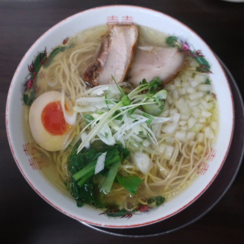 塩中華そば(E・Y竹末 （イーワイタケスエ）)