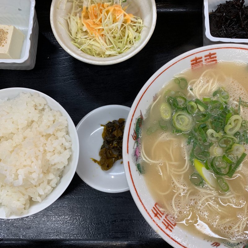 ラーメン定食(どんどん餃子)