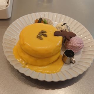 かぼちゃのハロウィーンパンケーキ(レインボーパンケーキ西武池袋店)
