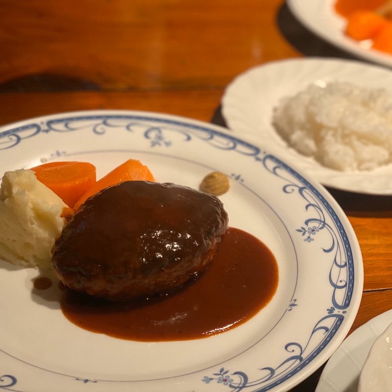 ハンバーグ(ケルンよしもと  )