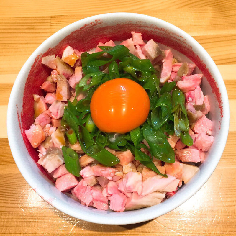 レアチャーシューTKG(麺や 凛)