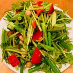 老虎菜（青唐辛子とパクチーとキュウリのサラダ）