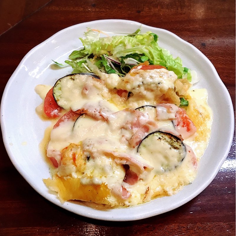 なすトマトのチーズのせ(春来 )