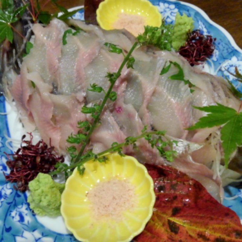 岩魚、山女魚の刺身(小川の魚 （オガワノサカナ）)