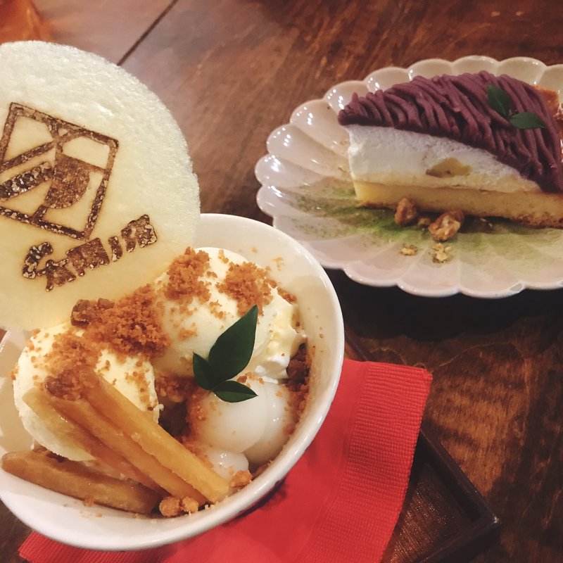 紫芋のモンブラン(太陽ノ塔 別館 （タイヨウノトウ）)