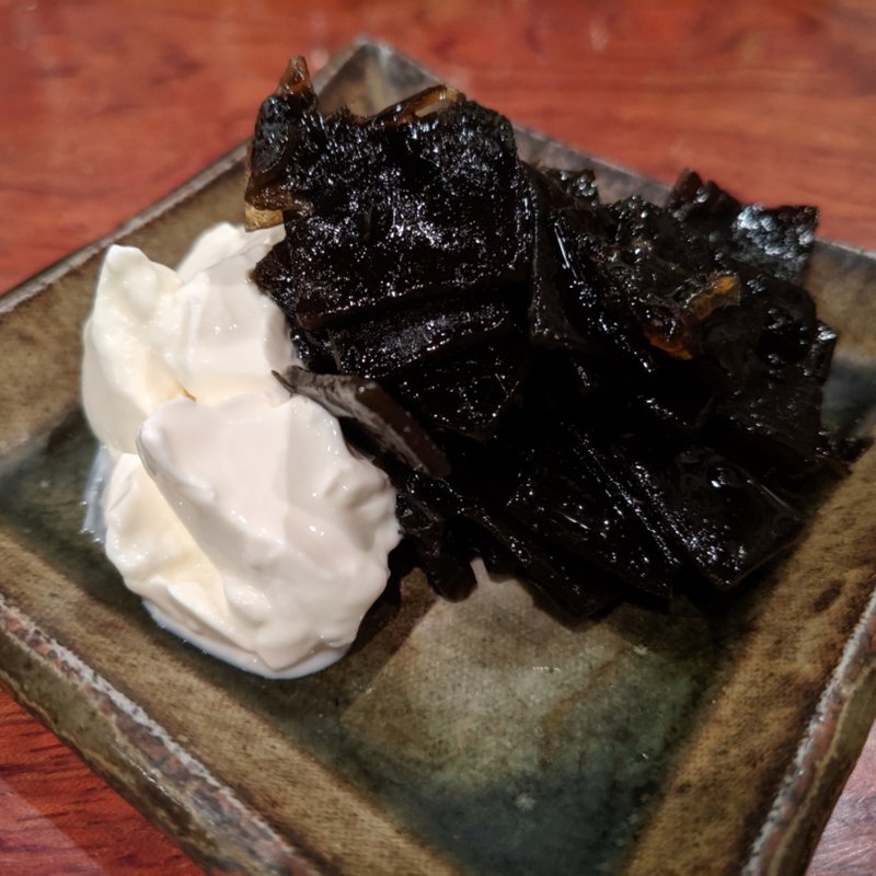 羅臼昆布の佃煮、マスカルポーネチーズ(海おでん「日本酒はなたれ」)