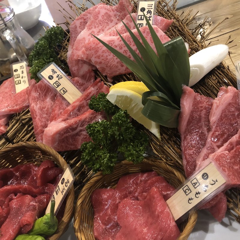和牛一頭厳選盛（4・5人前）(和牛一頭焼肉 房家 本郷三丁目1号店)