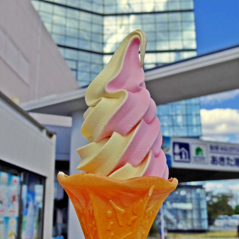 ババヘラソフト(道の駅あきた港 ポートタワー・セリオン)