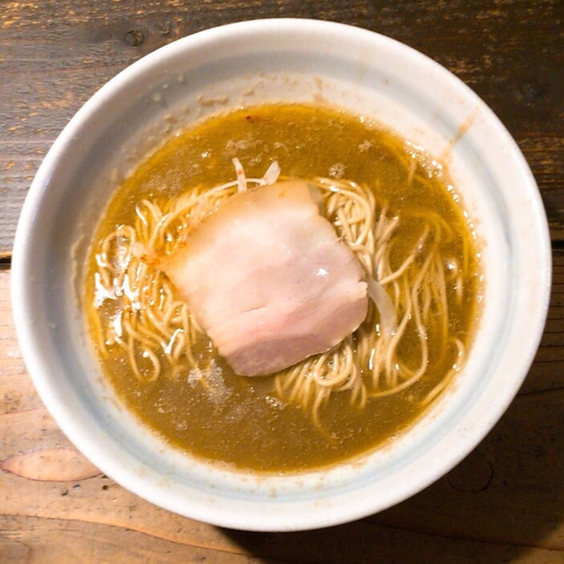 濃い煮干そば(煮干そば 藍 （ニボシソバ アイ）)