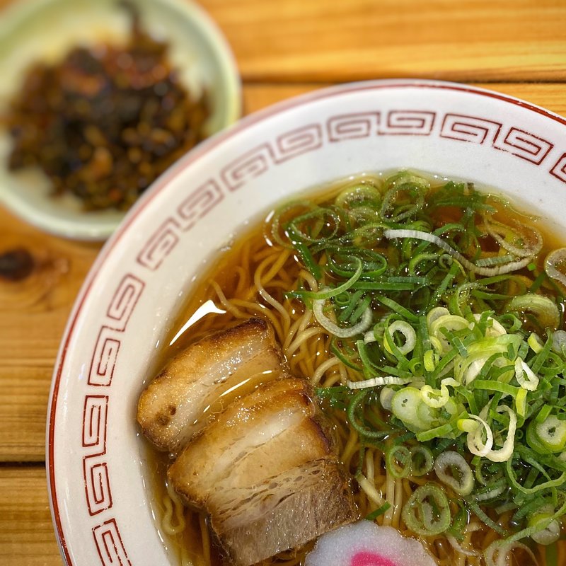 鶏ガララーメン(名物元祖長浜ラーメン 長浜屋台)