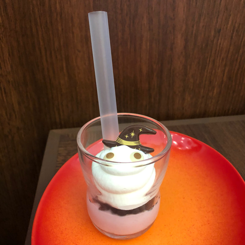 ハロウィン限定飲むヨーグルト(ナイト＆デイ （ナイトアンドデイ）)