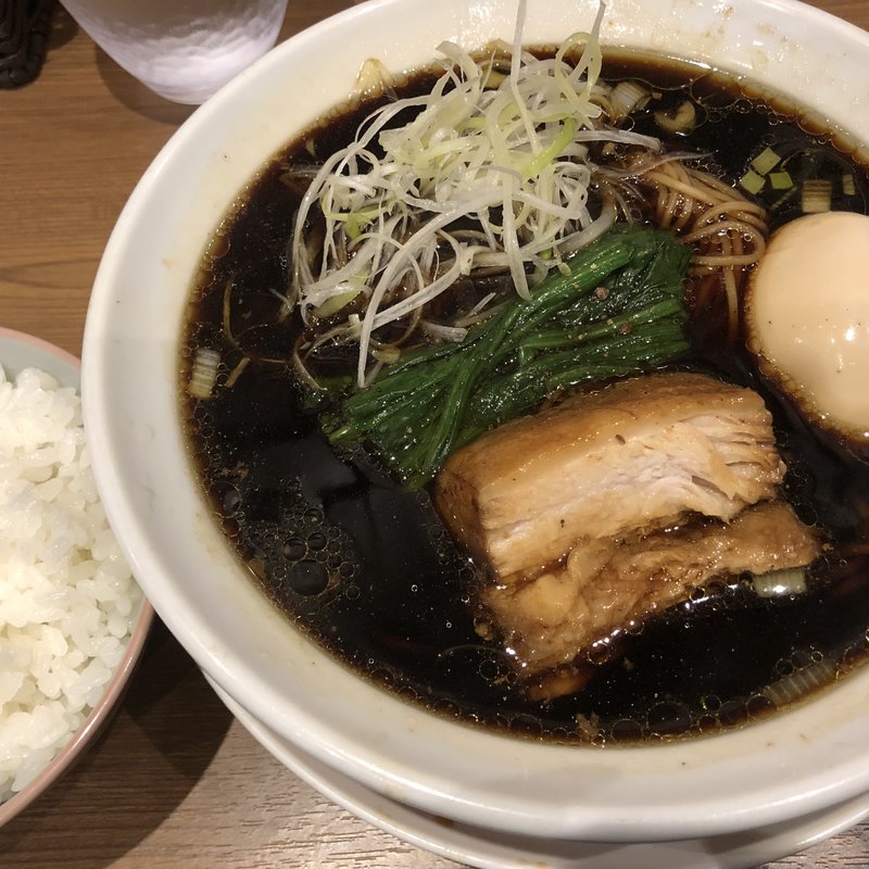 らーめん&ライスセット+煮玉子(びじねす食堂)