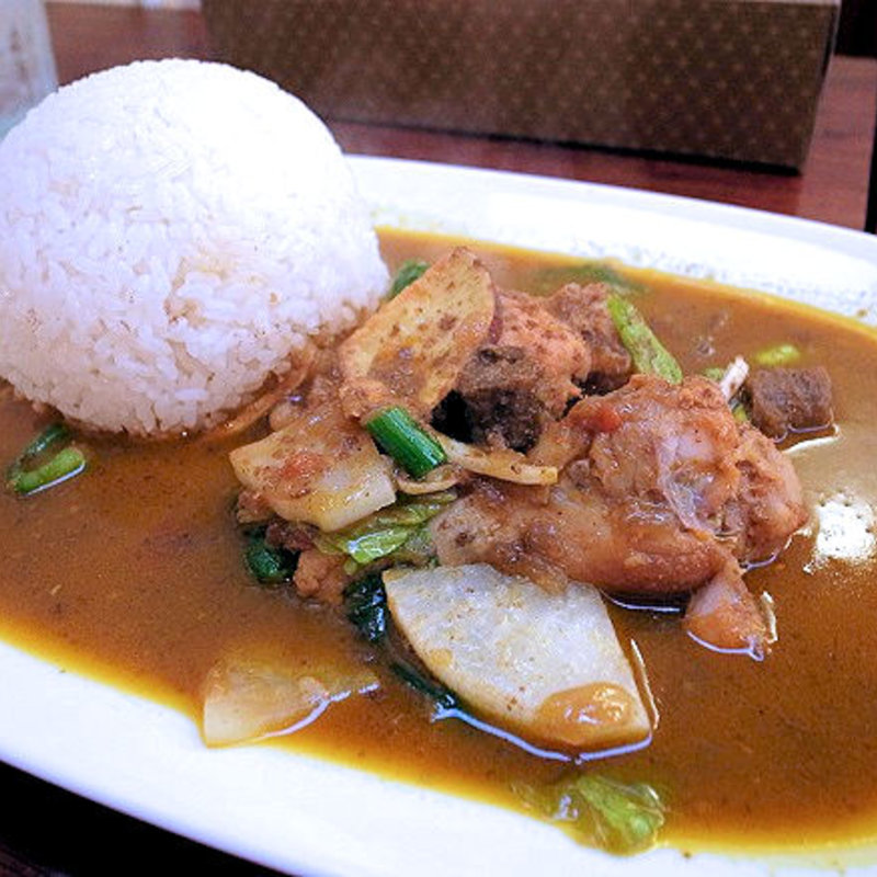 ミックスカレー＋ライス300g(かえる食堂 （カエルショクドウ）)