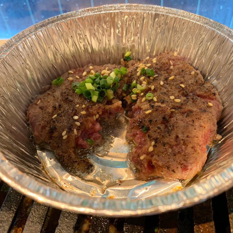 ともさんバーグ(焼肉酒場ともさんかく 本店)