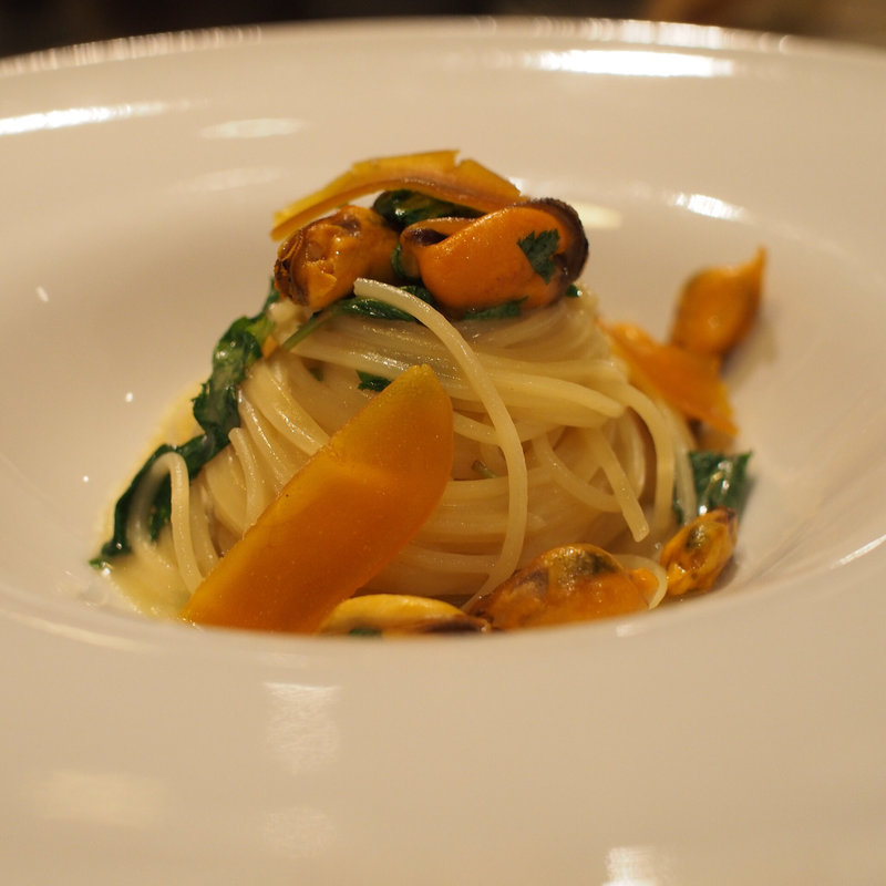 モンサンミッシェルのムール貝を使用したオイルパスタ(A LA CIVETTE)