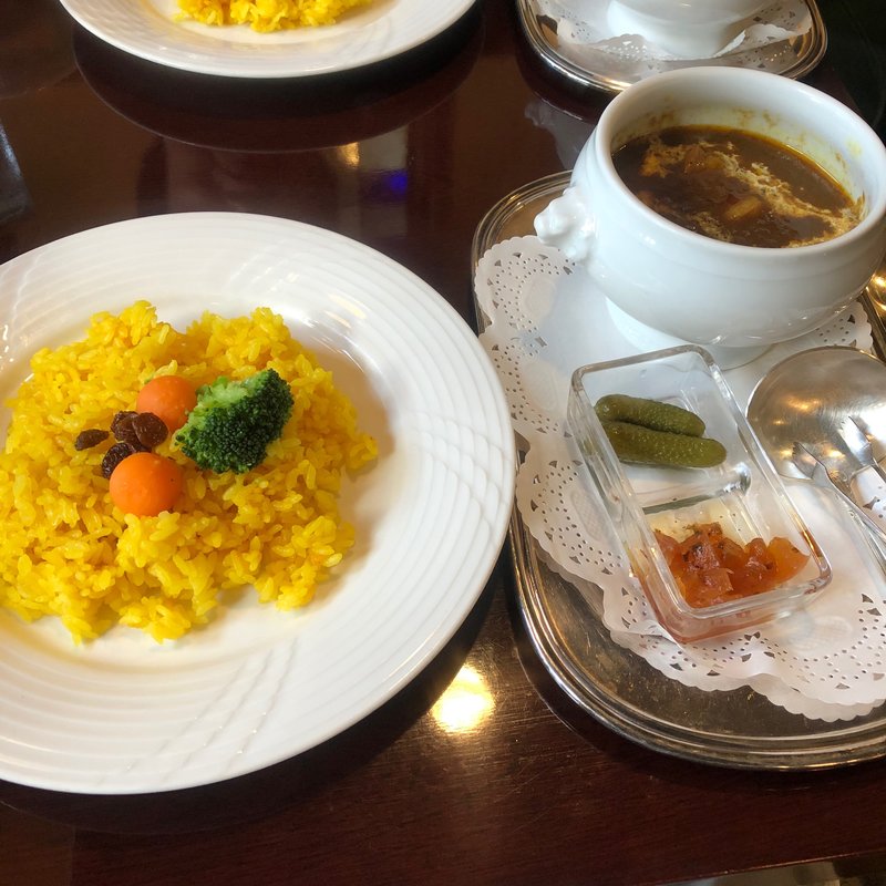 椿屋特製ビーフカレー（ピクルス付）(椿屋珈琲店 新橋はなれ)