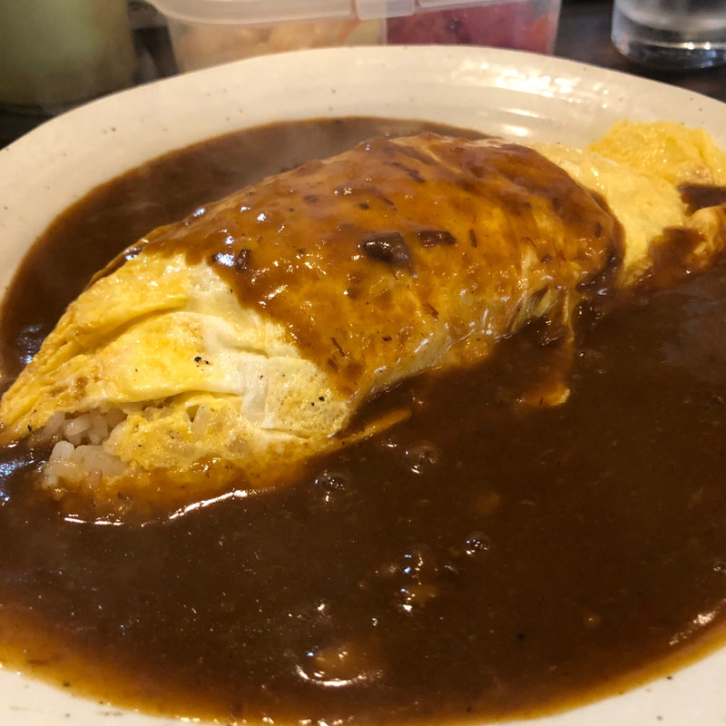 オムカレー(カフェ＆バー イセ1970 （COFFEE & BAR ISE 1970）)