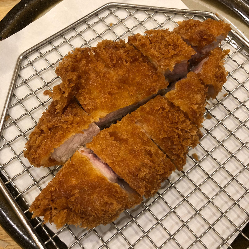 ロースかつ定食(とんかつ 明石)