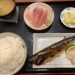 さんま定食(魚定)