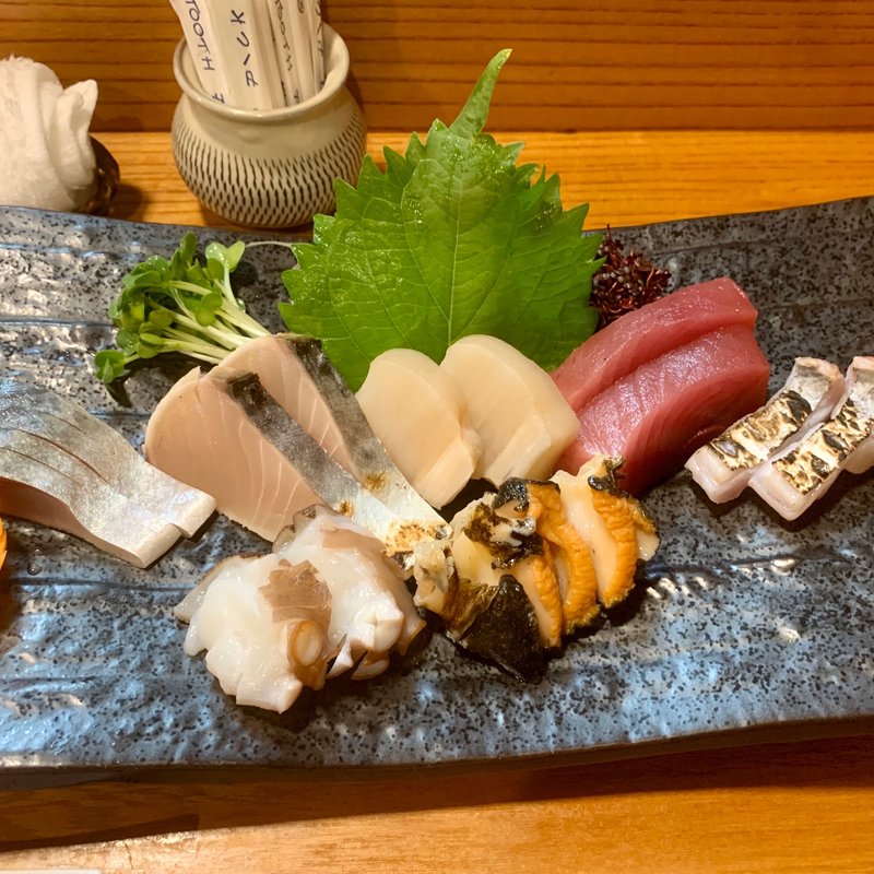 刺身の盛り合わせ(とみ助 )