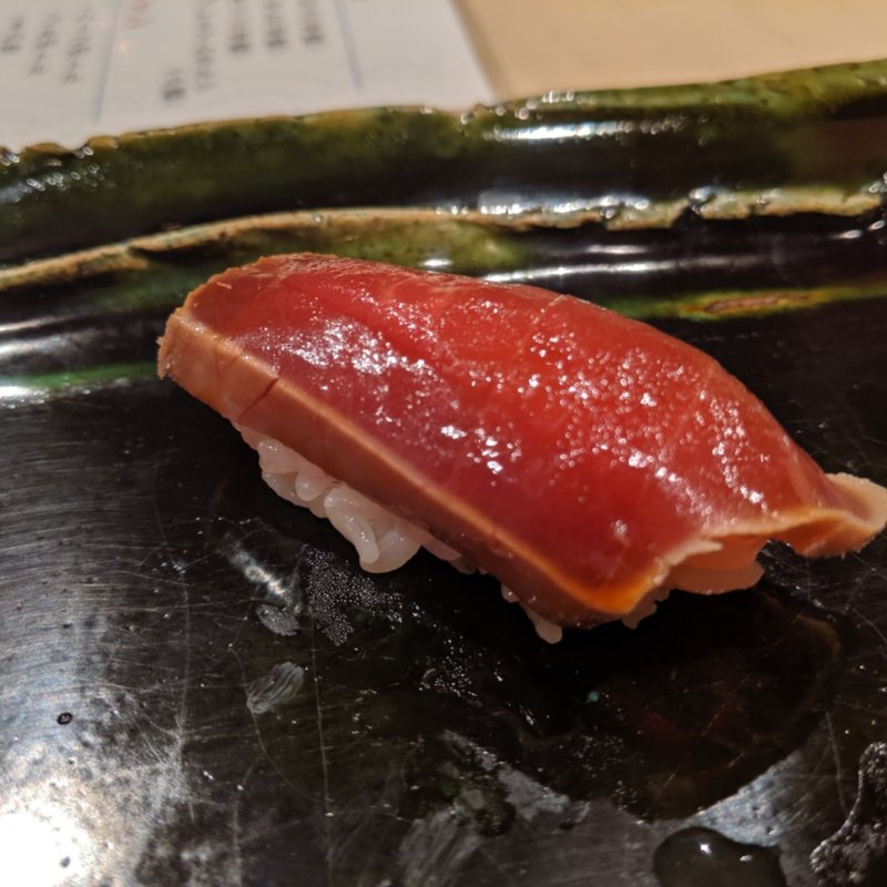 マグロ漬け(月の木 （つきのき）)