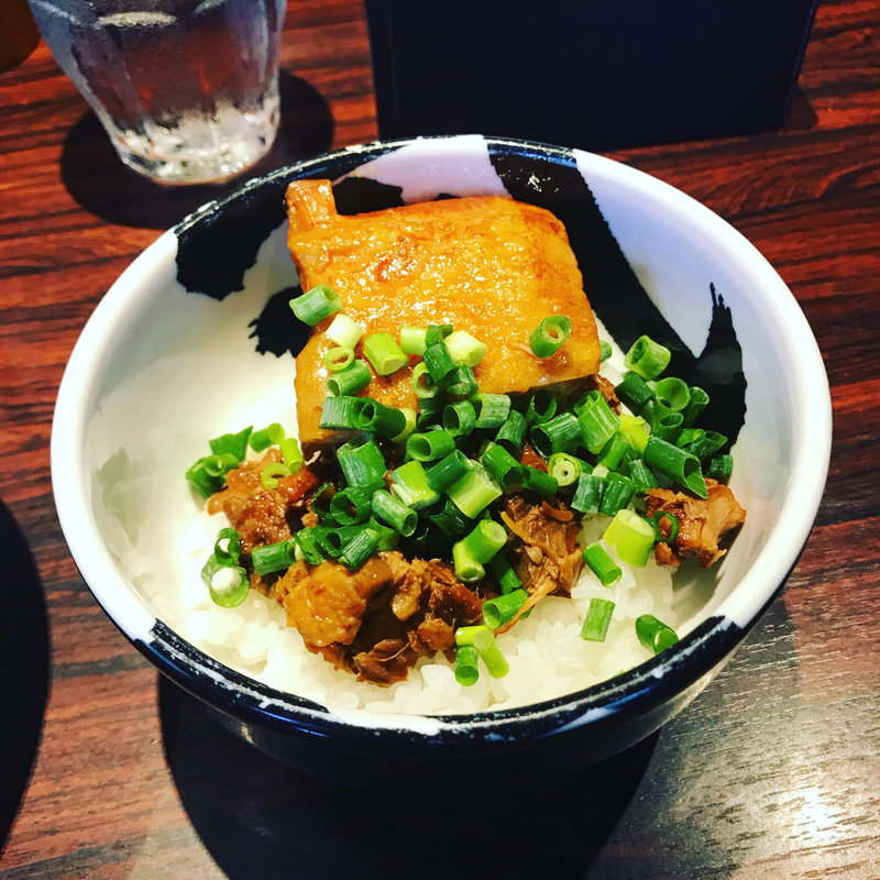 チャーシュー肉ご飯(麺屋武蔵 武骨 御徒町店)