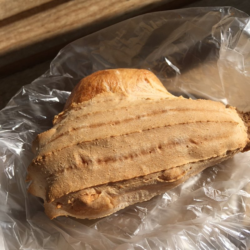 モチモチパン(リボリ 大濠店)