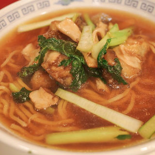 鮮蠔湯麺(中華料理 小花)