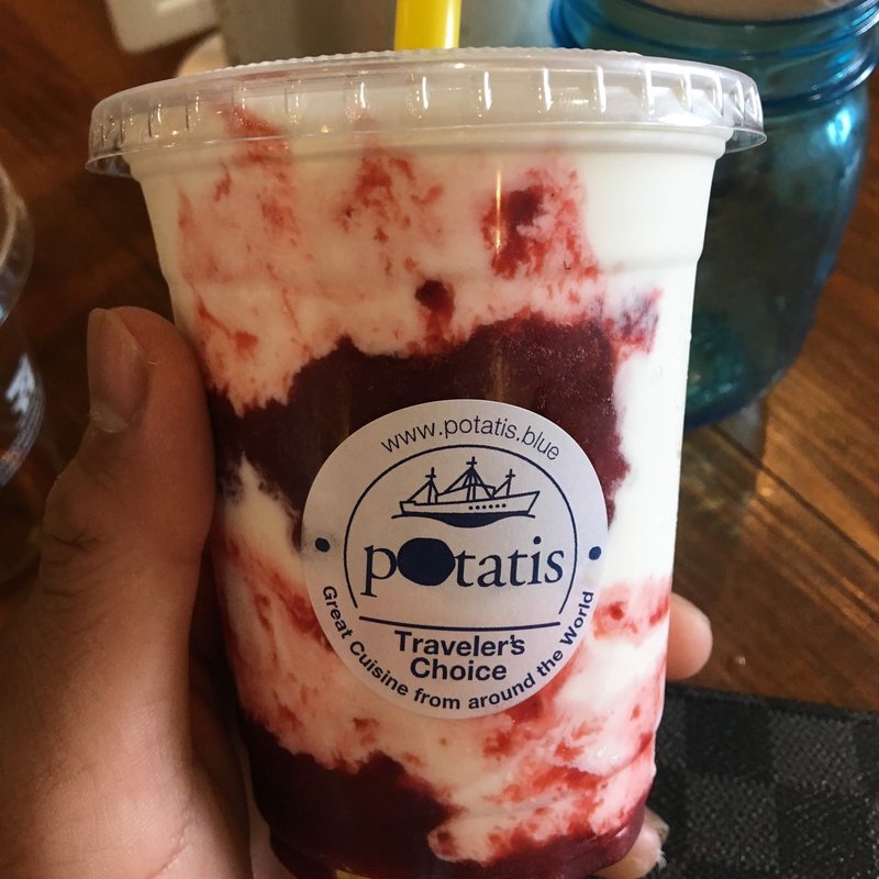 ヨーグルト濃厚シェイク(Potatis)