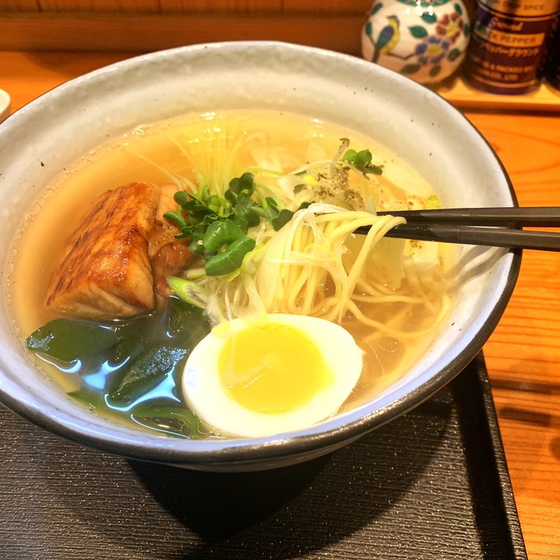 まぐろラーメン塩(まぐろらーめん 吉祥)