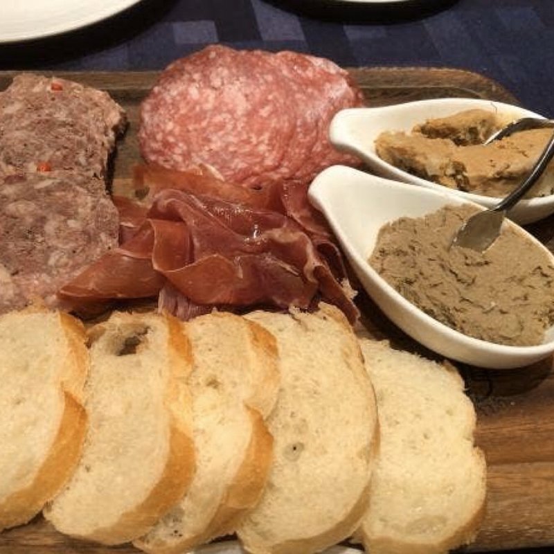 シャルキュトリー盛り合わせ(ドンピエール ハート )