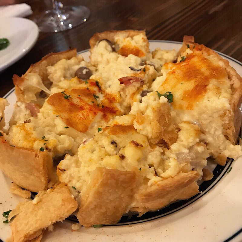 まるでプリン！？本場フランスのとろ〜り焼きたてのキッシュ(ネオビストロ MURA)