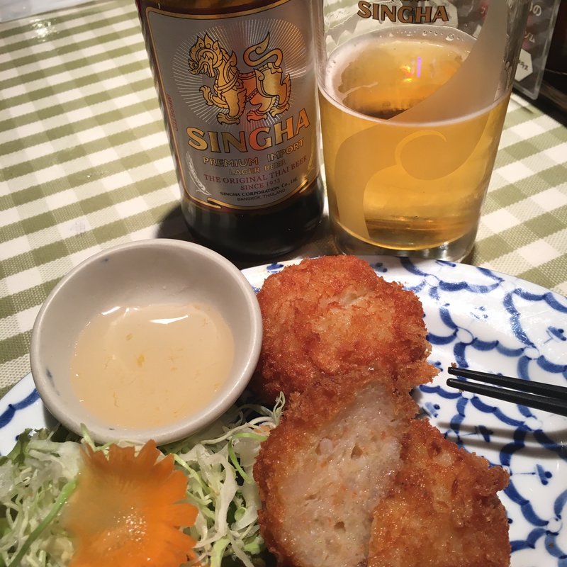 海老のすり身揚げ(タイ屋台料理 ティーヌン 銀座ファイブ店)