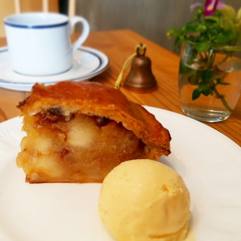 (カフェセルジュ )