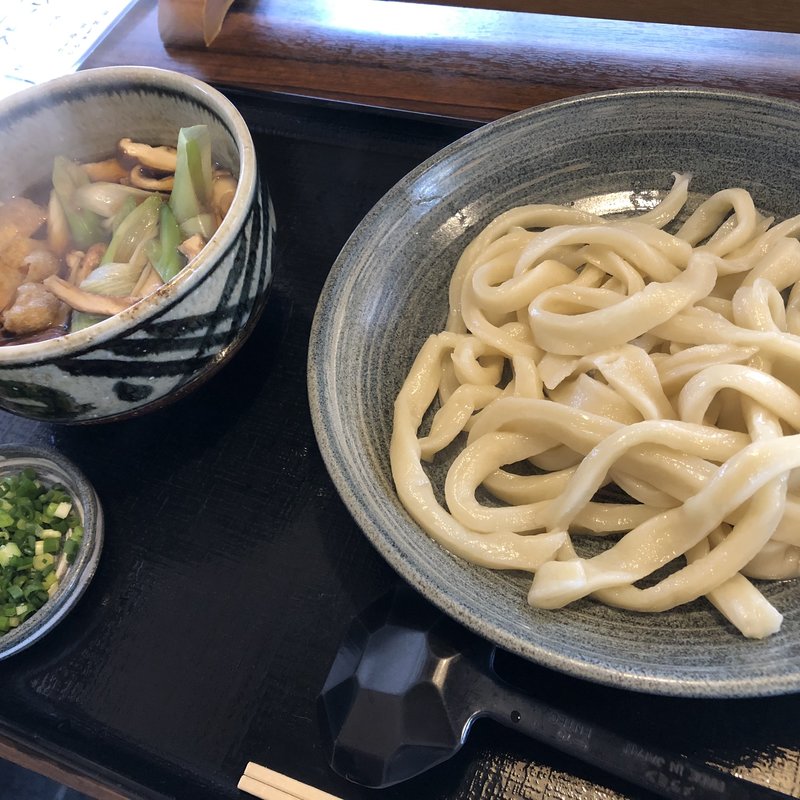 きのこつけ汁うどん(本格手打ちうどん かんたろう)