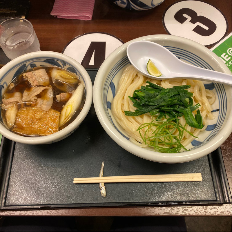 肉汁うどん(肉汁うどん利八 )