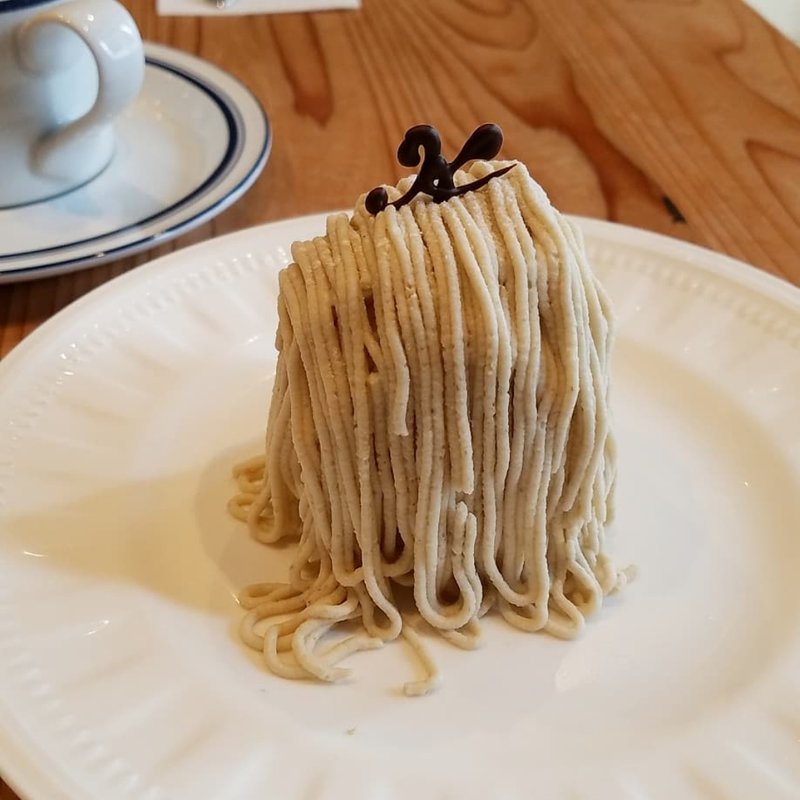 (カフェセルジュ )