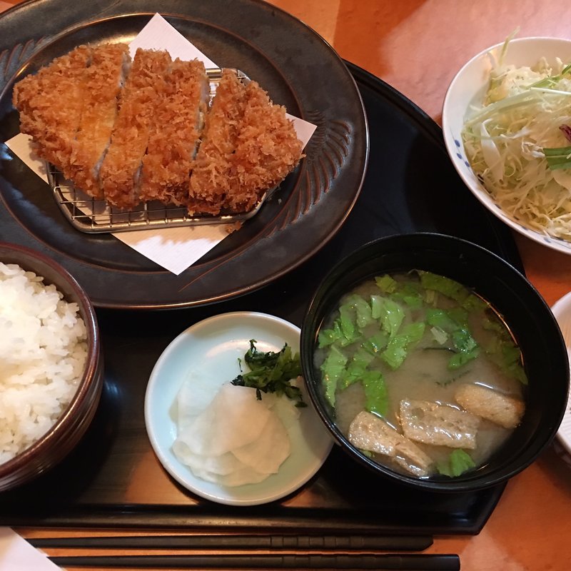 黒豚ロースカツランチ(黒豚料理 寿庵 中央駅西口店 )