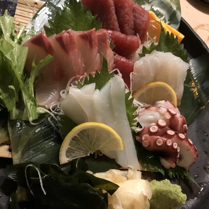 選べる旬お造り三点盛(横濱人 （はまじん）)