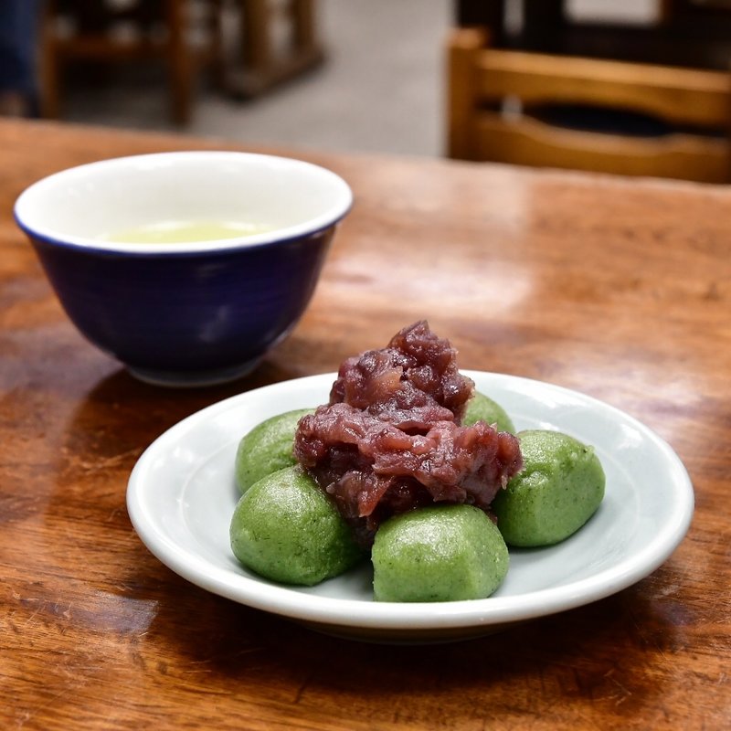 草だんご（5粒）(高木屋老舗 （たかぎやろうほ）)