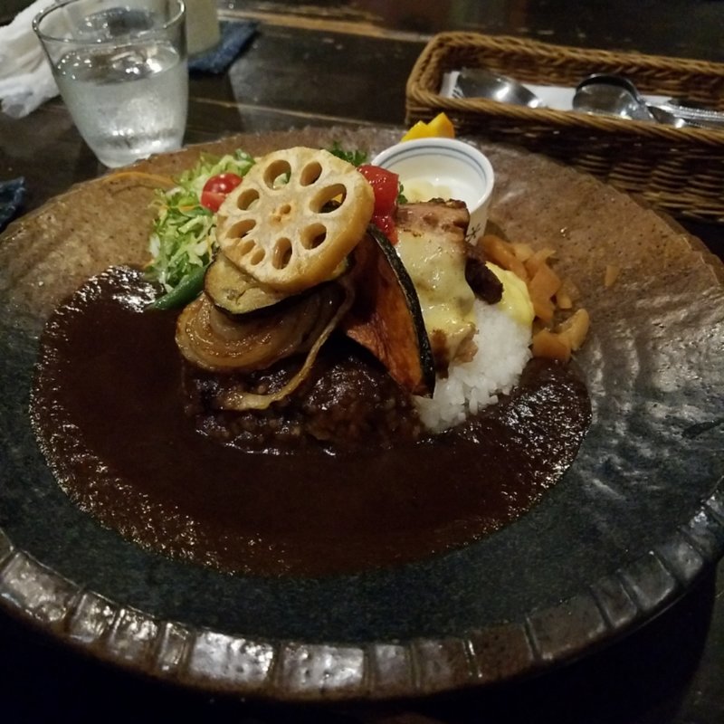 (Cafe 婆沙羅かえる堂)