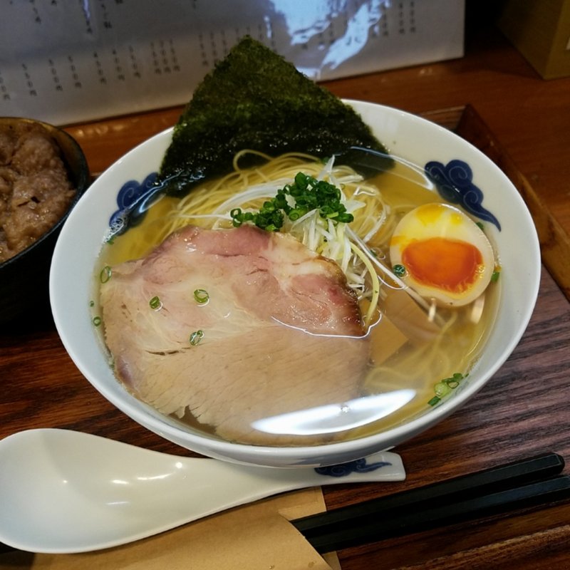 支那そば 白(麺屋　猪一)