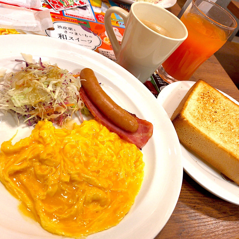 スクランブルエッグ＆ベーコンソーセージセット(ガスト仙台名掛丁店)