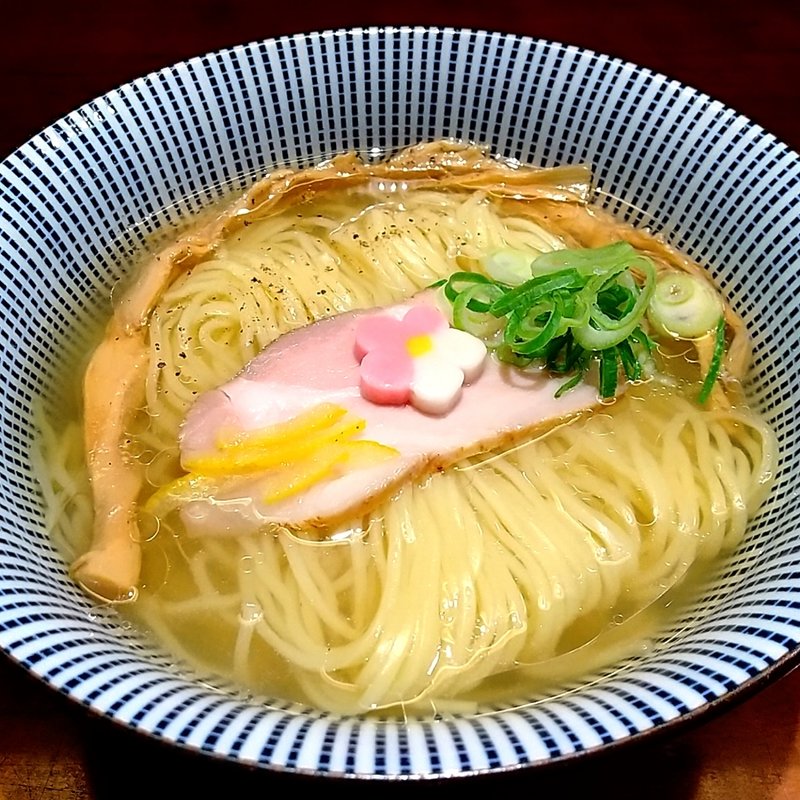 鯛塩らぁ麺(鯛塩そば灯花 ラゾーナ川崎プラザ店)