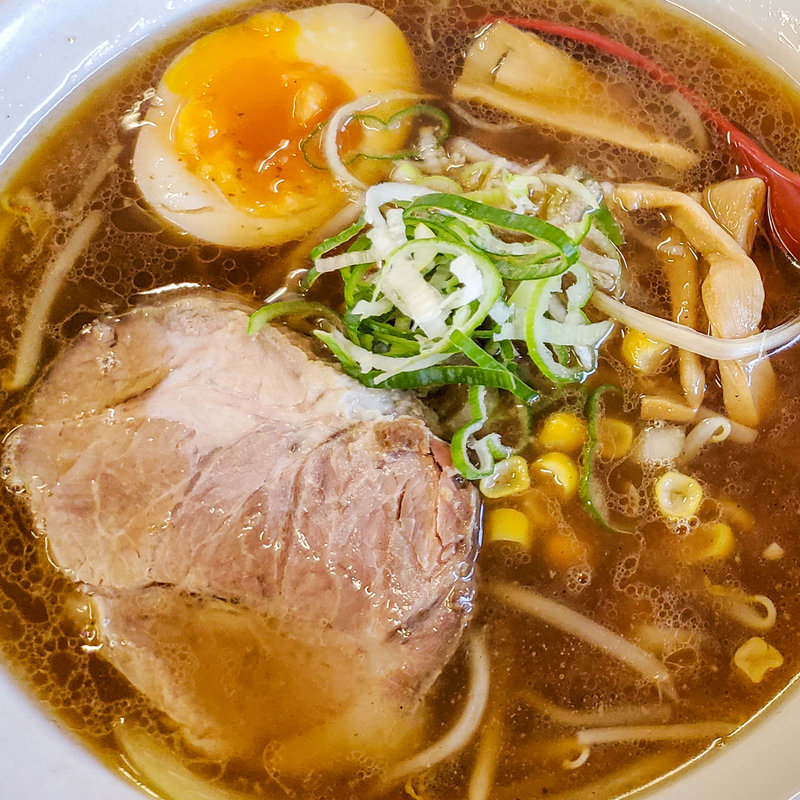 醤油ラーメン(半ラーメン)(麺処 ほう龍 蘭越店)
