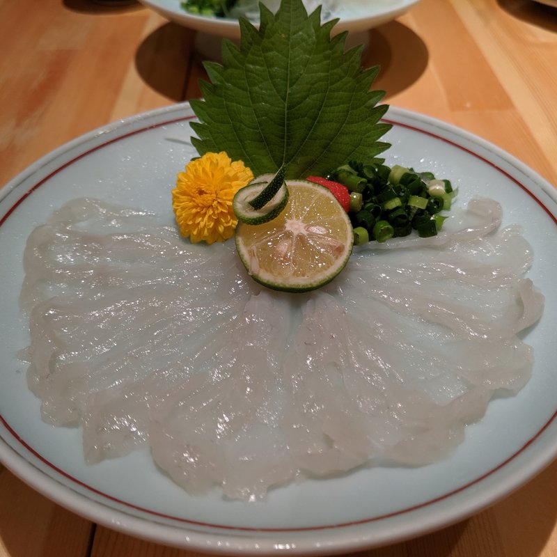 ふぐお造り(満月 sakura)